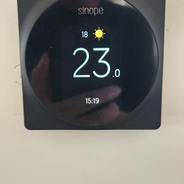 Thermostat intelligent pour système central