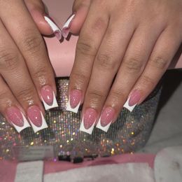 Dynamic White Gel Polish (High-pigmented White Shellac Gel Color)