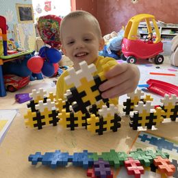 Customer photo from the review "My child asks for MORE SCHOOL!!!"
