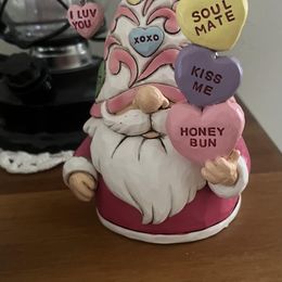 Sweethearts Gnome with Message – Jim Shore
