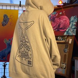 Whaletail Hoodie - Cozy and Stylish for Cold Days - Beringia