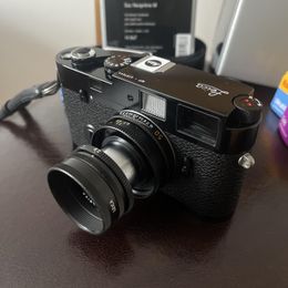 LEICA MP 0.72 black paint finish