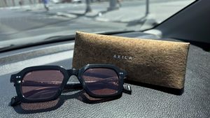 In love with the product❤️❤️❤️
Its my second pair of Akila, first being HiFi - Yellow.
A small suggestion to the designers ❤️❤️,
if there had been 145 mm option would have been awesome